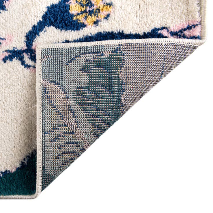 Detail image of 2' x 3' Bloom Rug