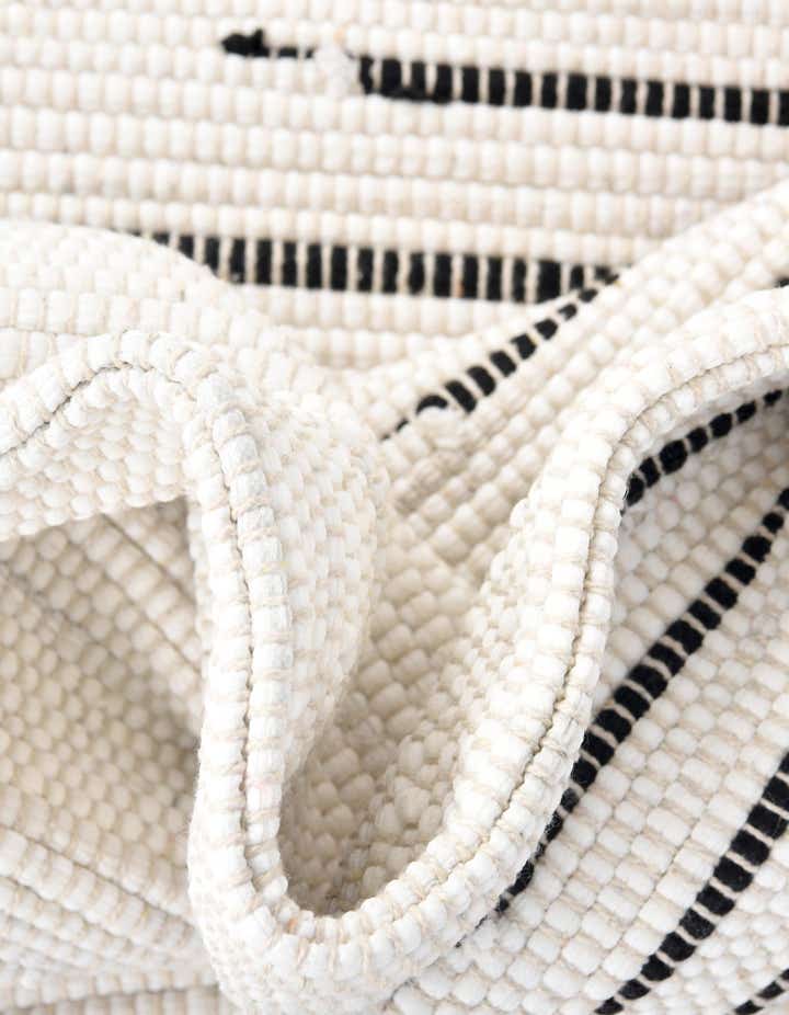 4' 1 x 6' 1 Hand Woven Chindi Cotton Rug