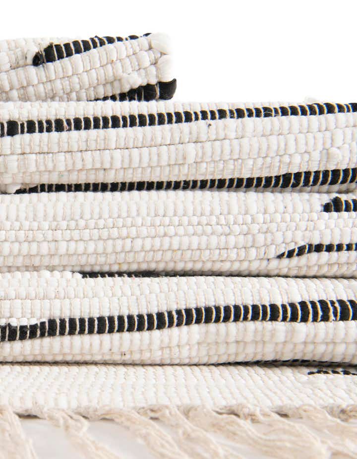 4' 1 x 6' 1 Hand Woven Chindi Cotton Rug