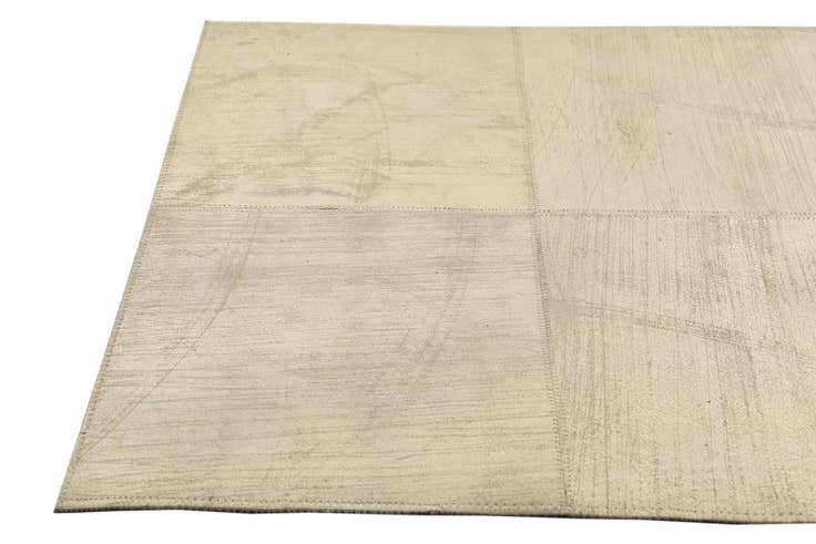 Detail image of 2' 1 x 3' Cowhide Leather Rug