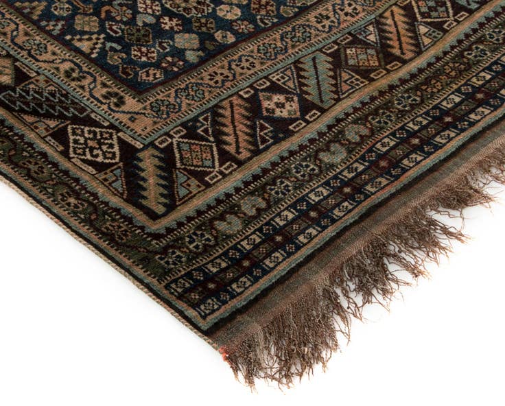 Detail image of 4' 11 x 8' 4 Ghashghai Wool Rug