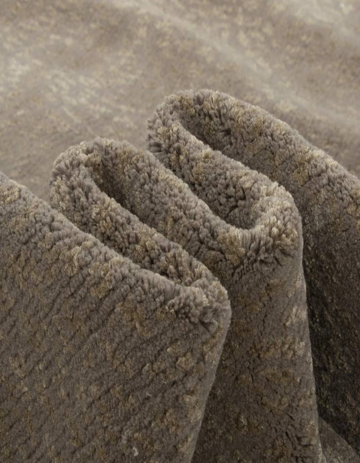 Detail image of 8' 4 x 10' Kooches Yardo Wool Rug