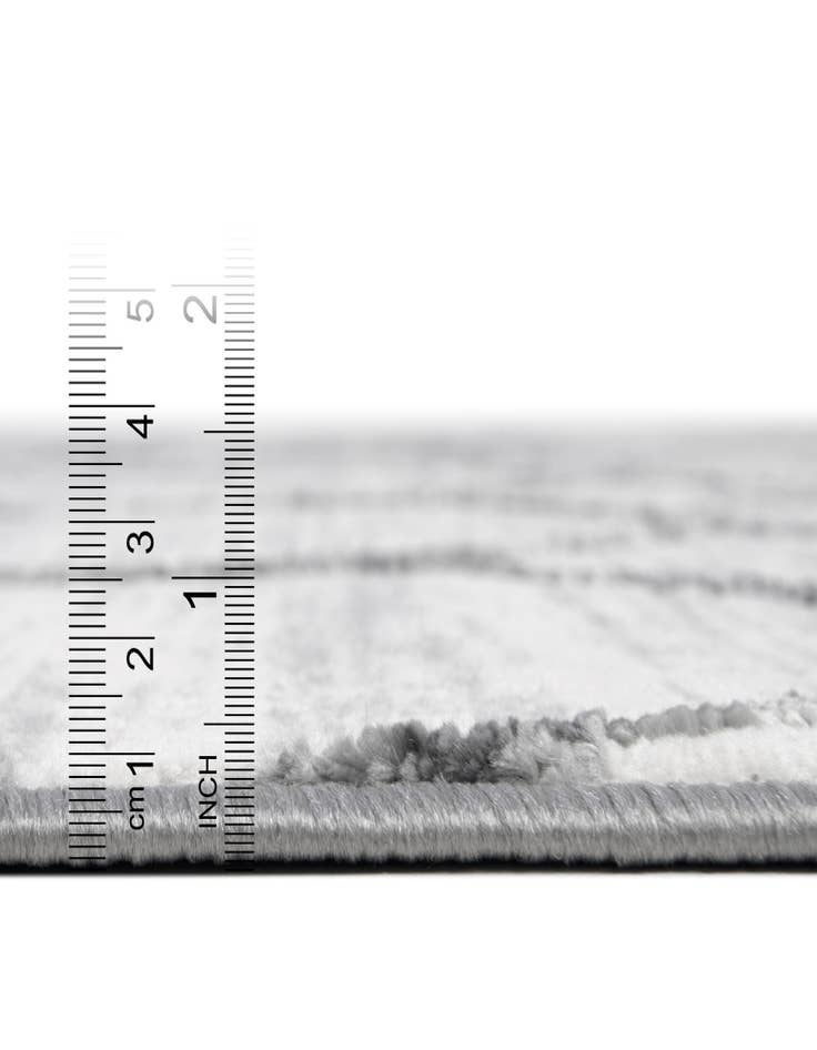 Detail image of 9' x 12' 2 Lattice Trellis Rug