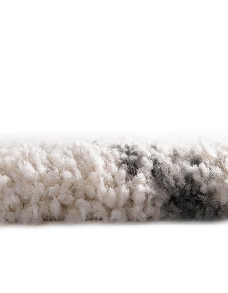 Detail image of 4' x 6' Moroccan Shag Rug