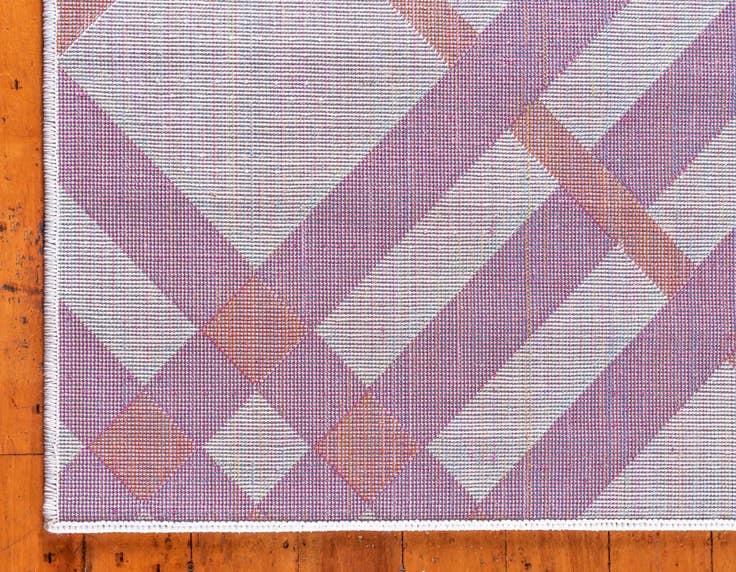 Detail image of 8' x 10' Open Hearts Rug