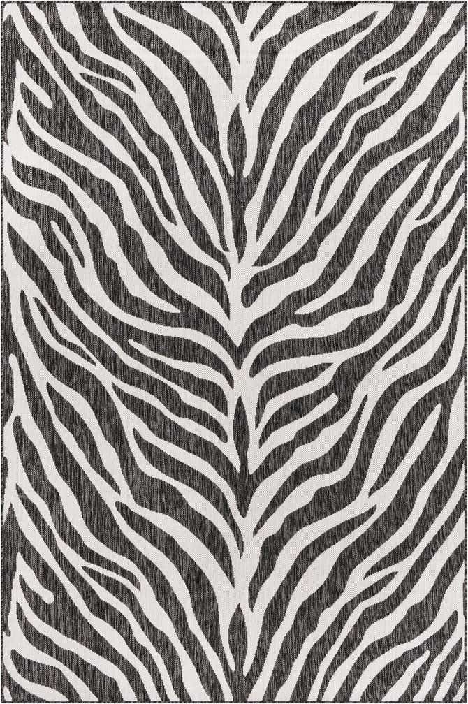5' 3 x 8' Easy-Clean Safari Indoor / Outdoor Rug