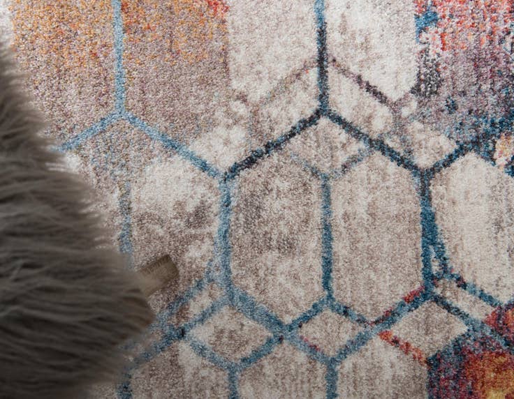 Detail image of 7' x 10' Prism Rug