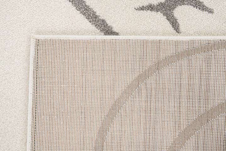 5' 3 x 7' 9 Safari Rug