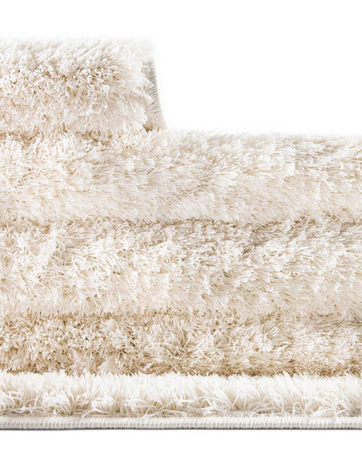 Detail image of 9' x 12' 2 Solid Shag Rug