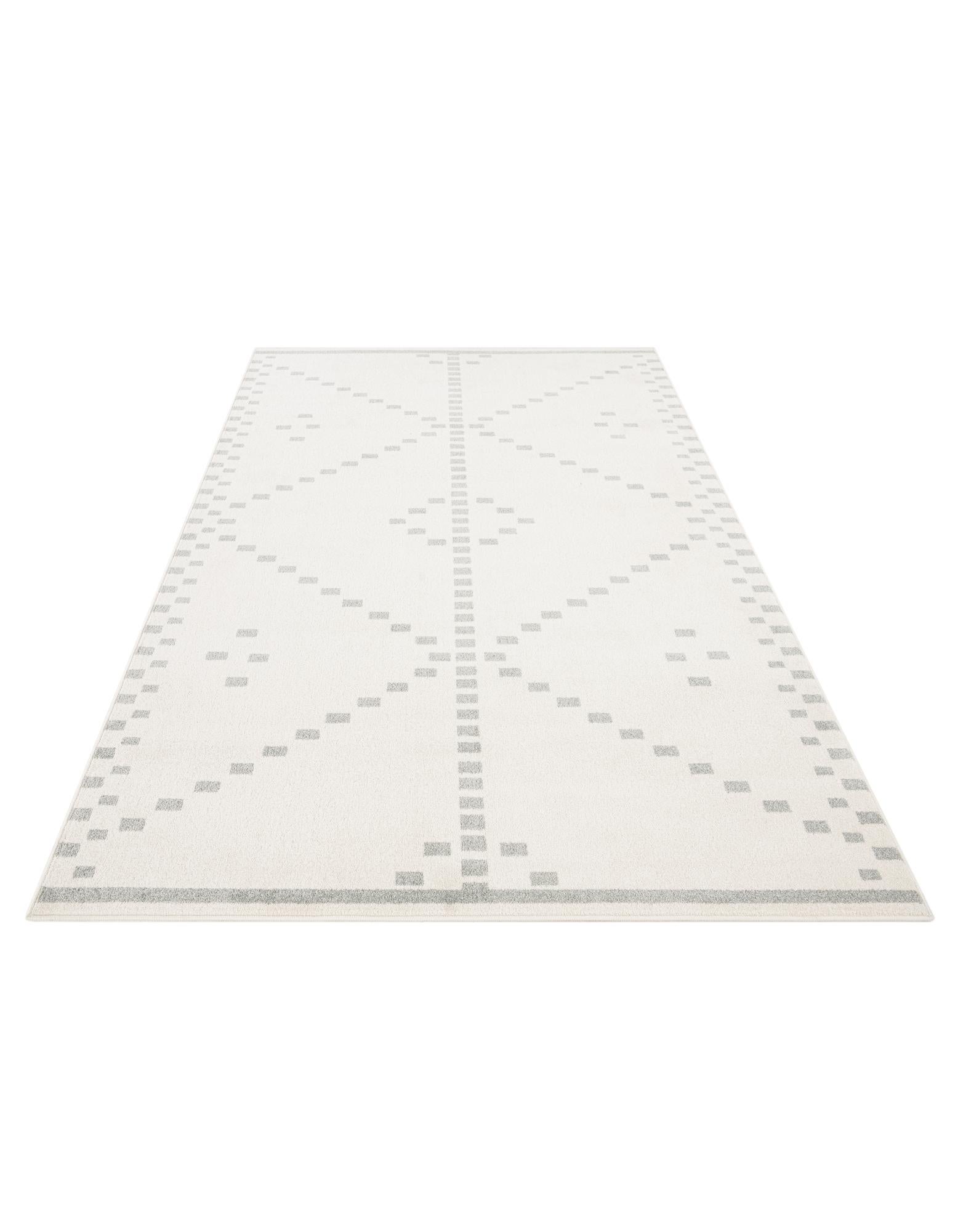5' 3 x 7' 10 Washable Timeless Rug