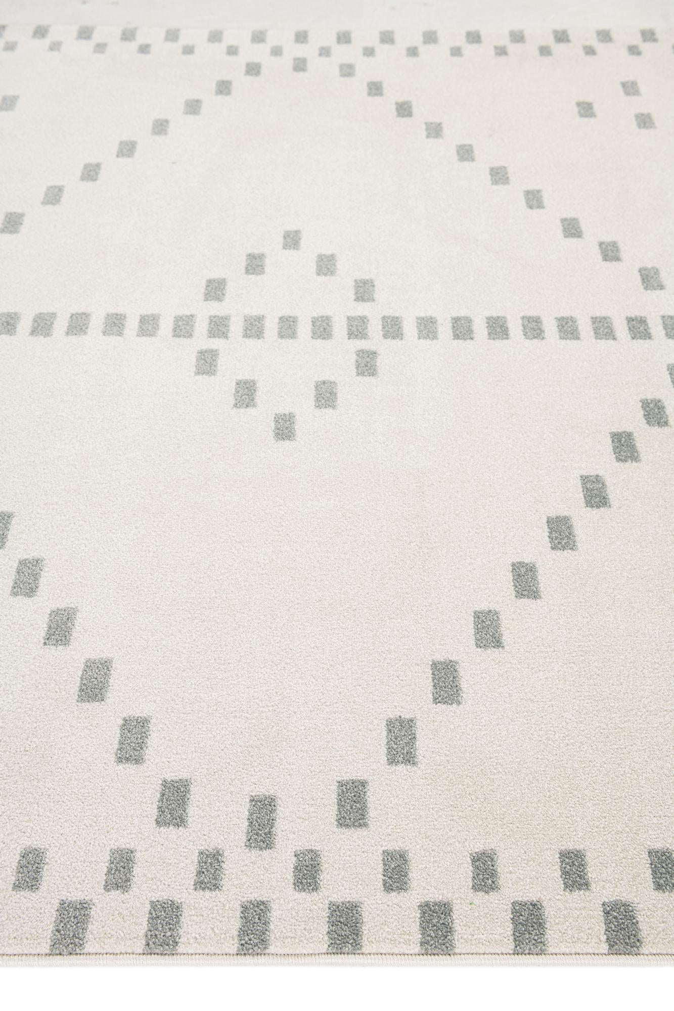 5' 3 x 7' 10 Washable Timeless Rug