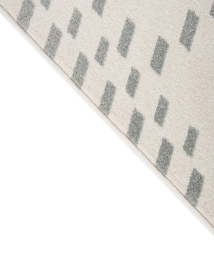 Detail image of 5' 3 x 7' 10 Timeless Rug