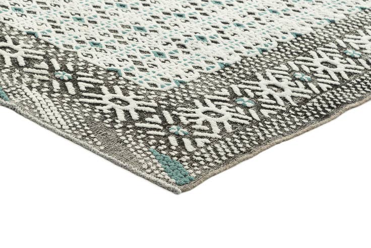 Detail image of 6' 8 x 9' 5 Vintage Royal Rug