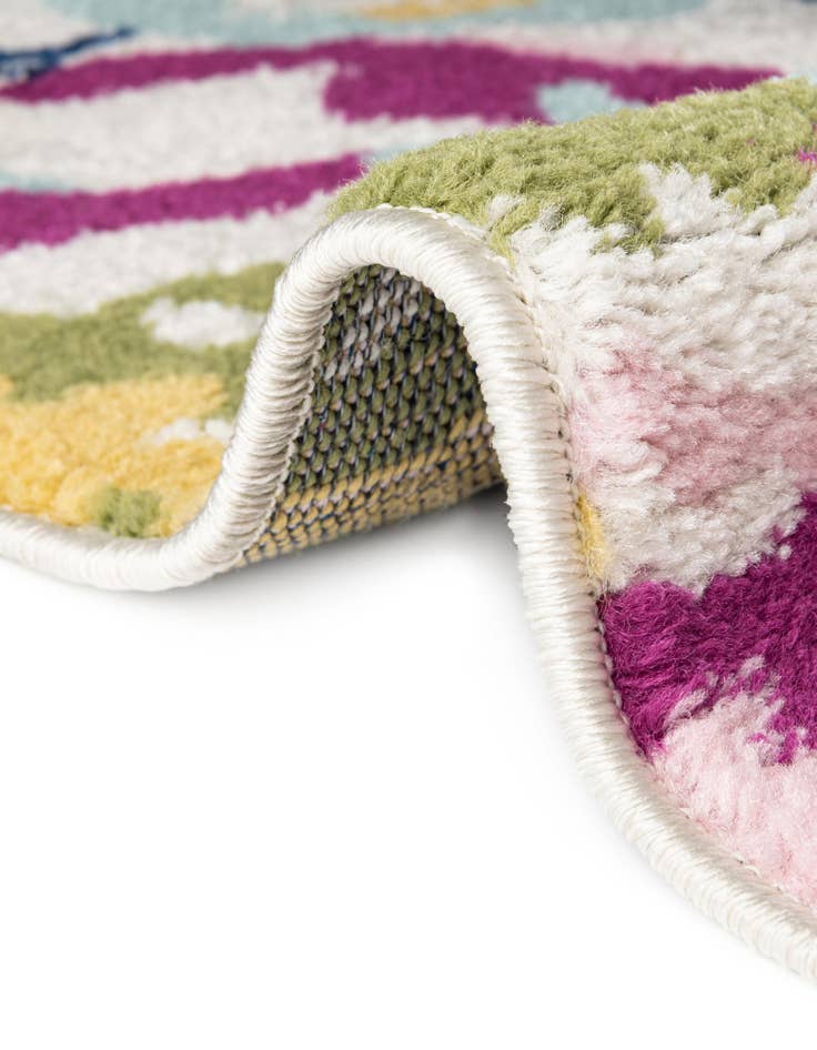 Detail image of 7' x 7' Bloom Round Rug