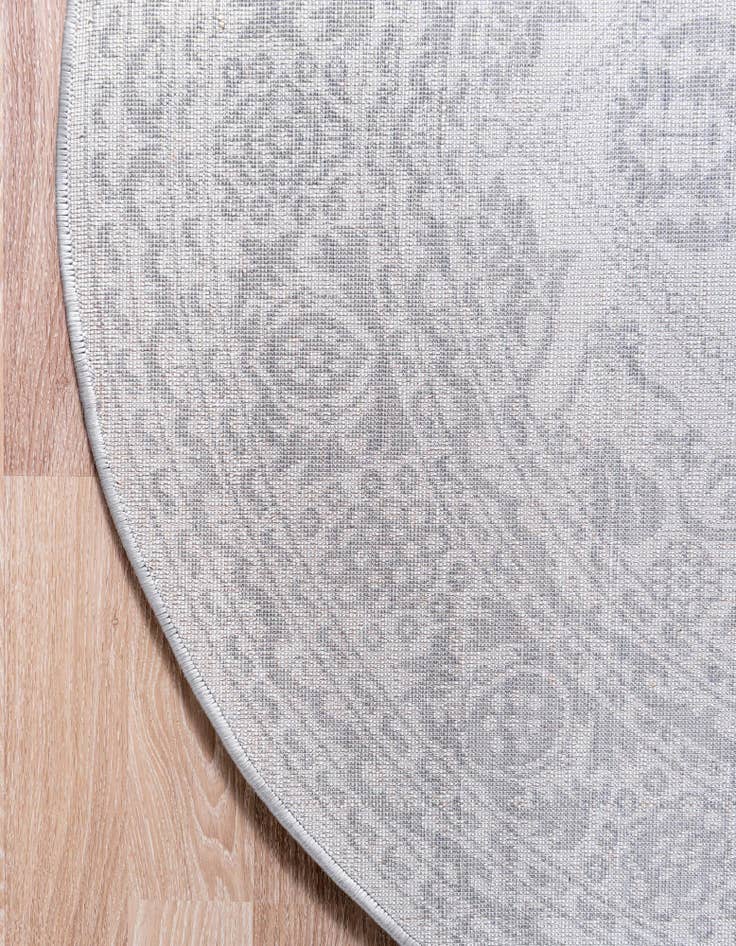 Detail image of 7' 10 x 7' 10 Boston Round Rug