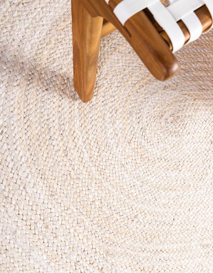 Detail image of 8' x 8'  Hand Braided Jute Round Rug