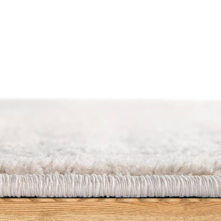 Detail image of 5' x 5' Isabella Round Rug