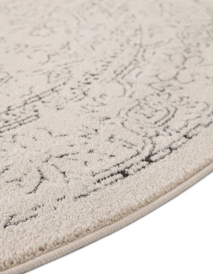 Detail image of 5' x 5' Isabella Round Rug