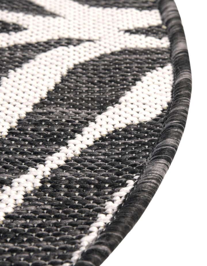 4' x 4' Easy-Clean Safari Indoor / Outdoor Round Rug