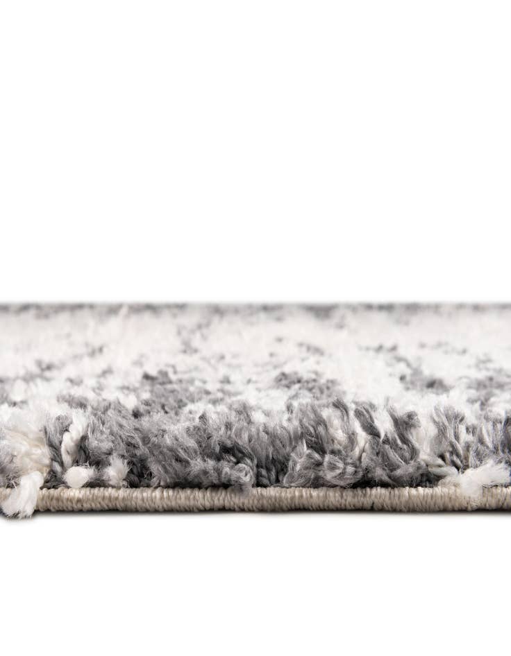 Detail image of 10' x 10' Serenity Shag Round Rug