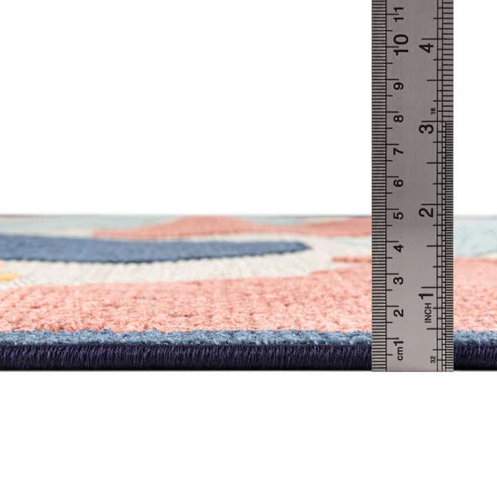 2' x 8' Easy-Clean Belize Indoor / Outdoor Runner Rug