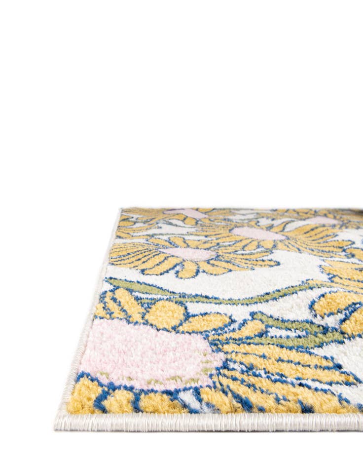 Detail image of 2' x 8' Bloom Runner Rug