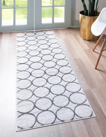 White Lattice Trellis Runner Rug