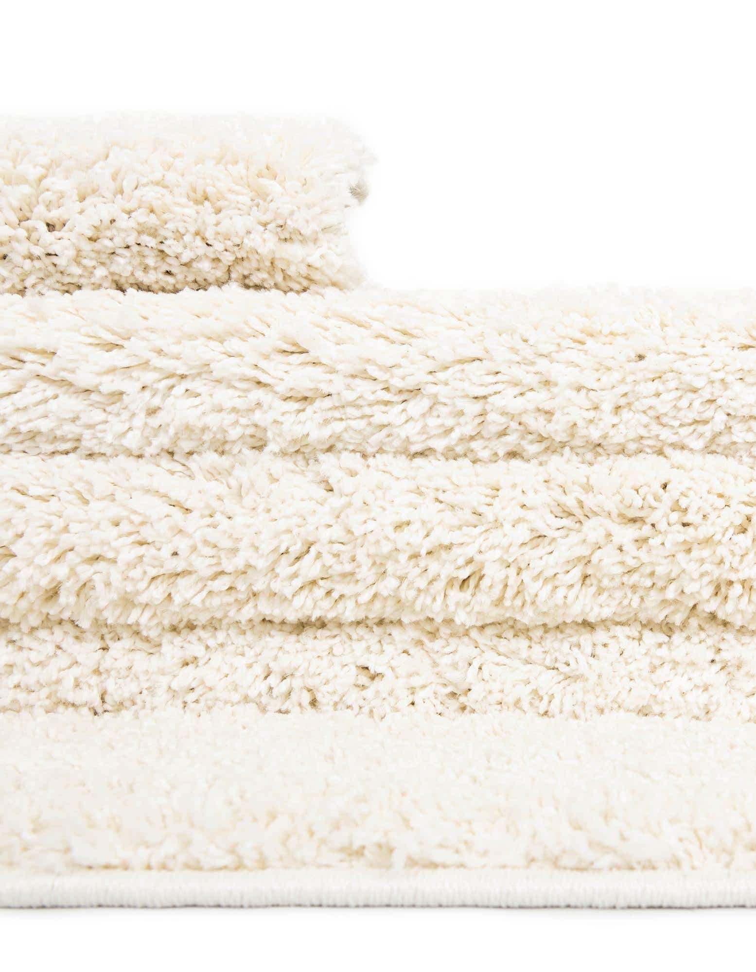 Detail image of 80cm x 365cm Soft Solid Shag Runner Rug