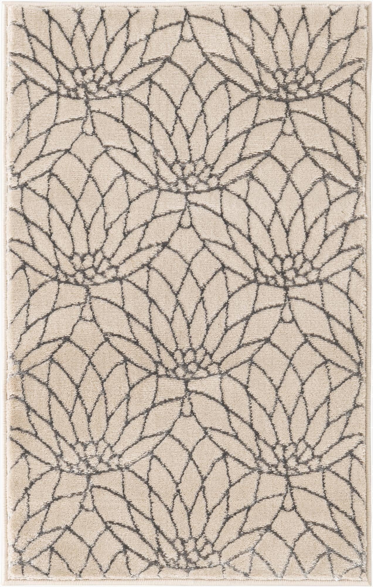 2' x 3'  Marilyn Monroe&trade; Glam Dahlia Rug