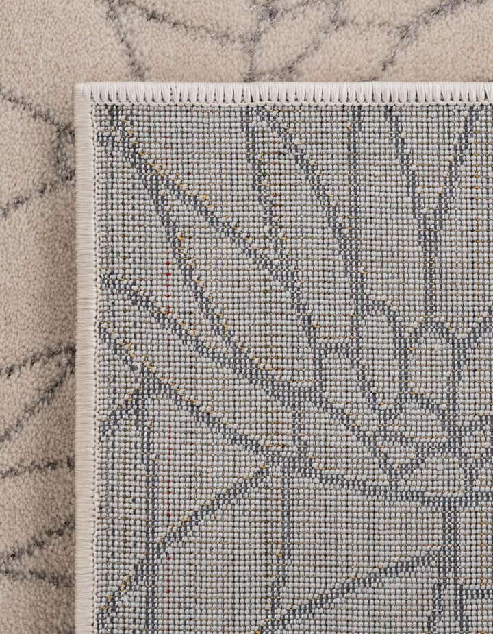 2' x 3' Marilyn Monroe™ Glam Dahlia Rug