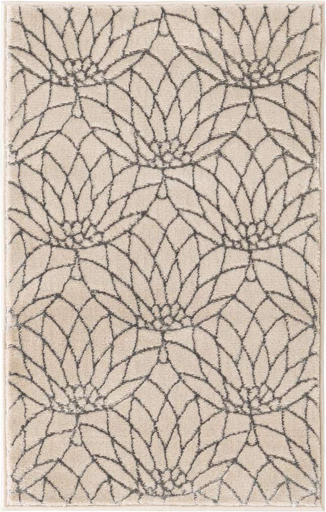 2' x 3' Marilyn Monroe™ Glam Dahlia Rug