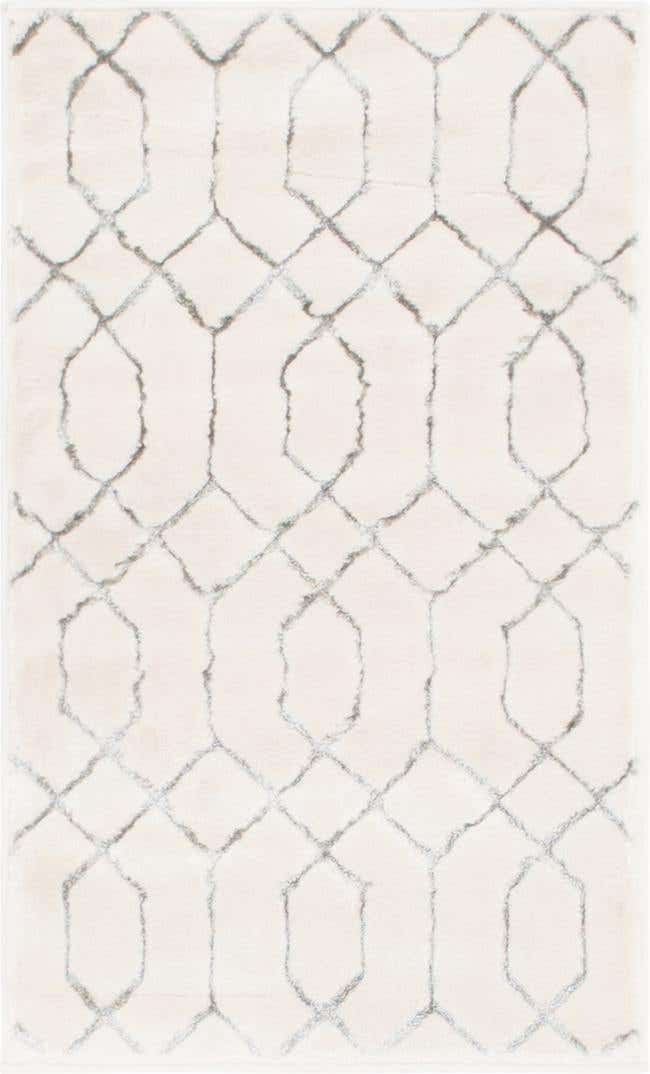 2' x 3' Marilyn Monroe™ Glam Trellis Rug