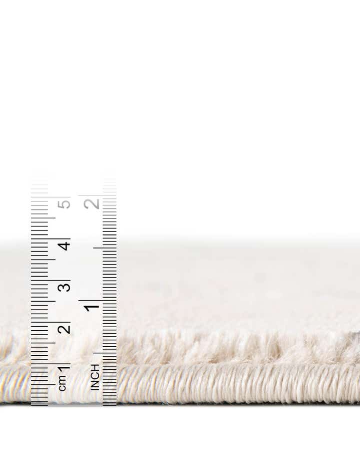 7' 10 x 7' 10 Marilyn Monroe™ Glam Trellis Square Rug