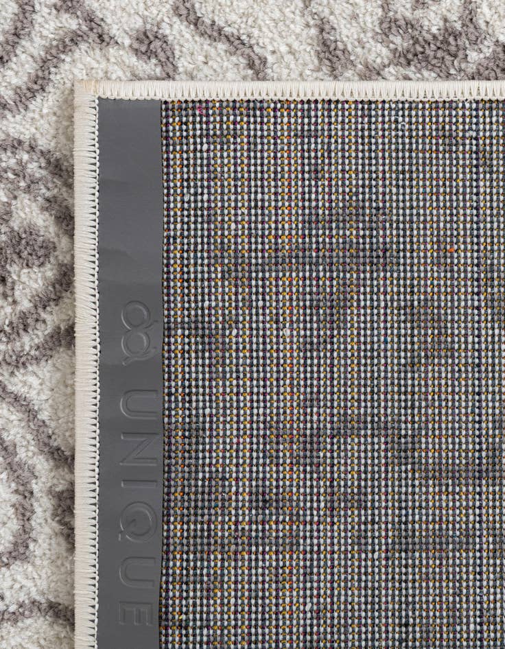 Detail image of 4' x 4' Arlington Square Rug