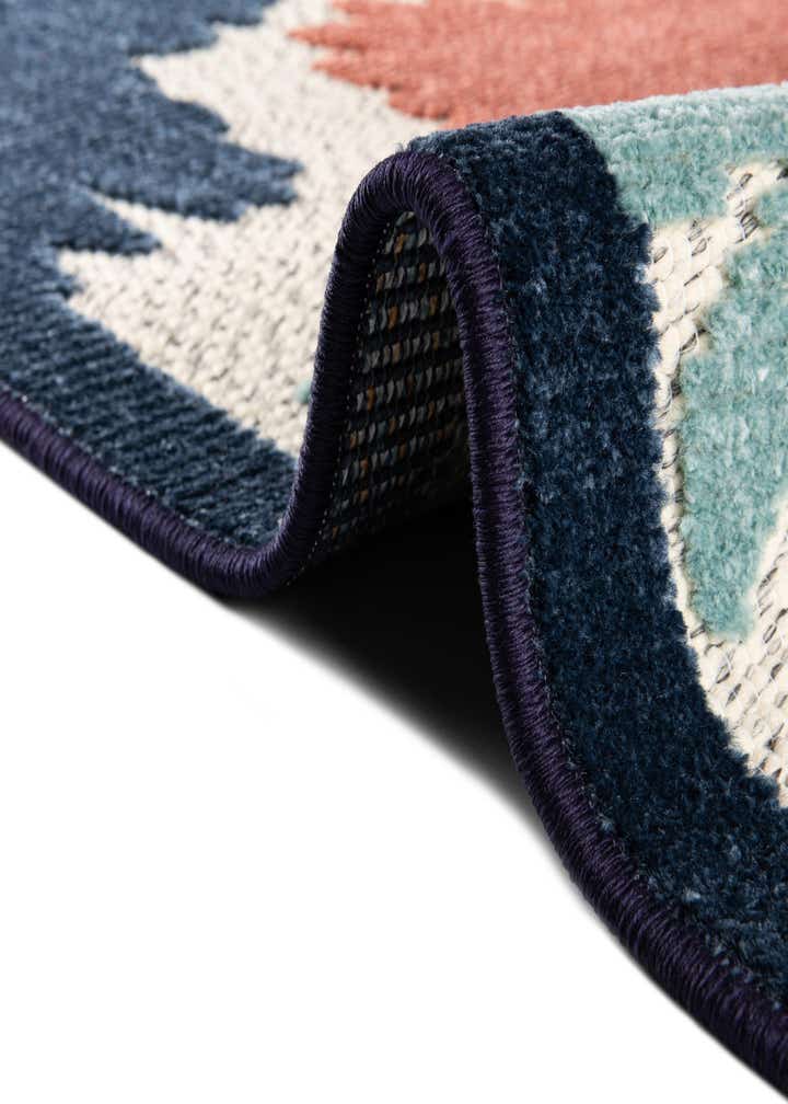 5' 3 x 5' 3 Easy-Clean Belize Indoor / Outdoor Square Rug