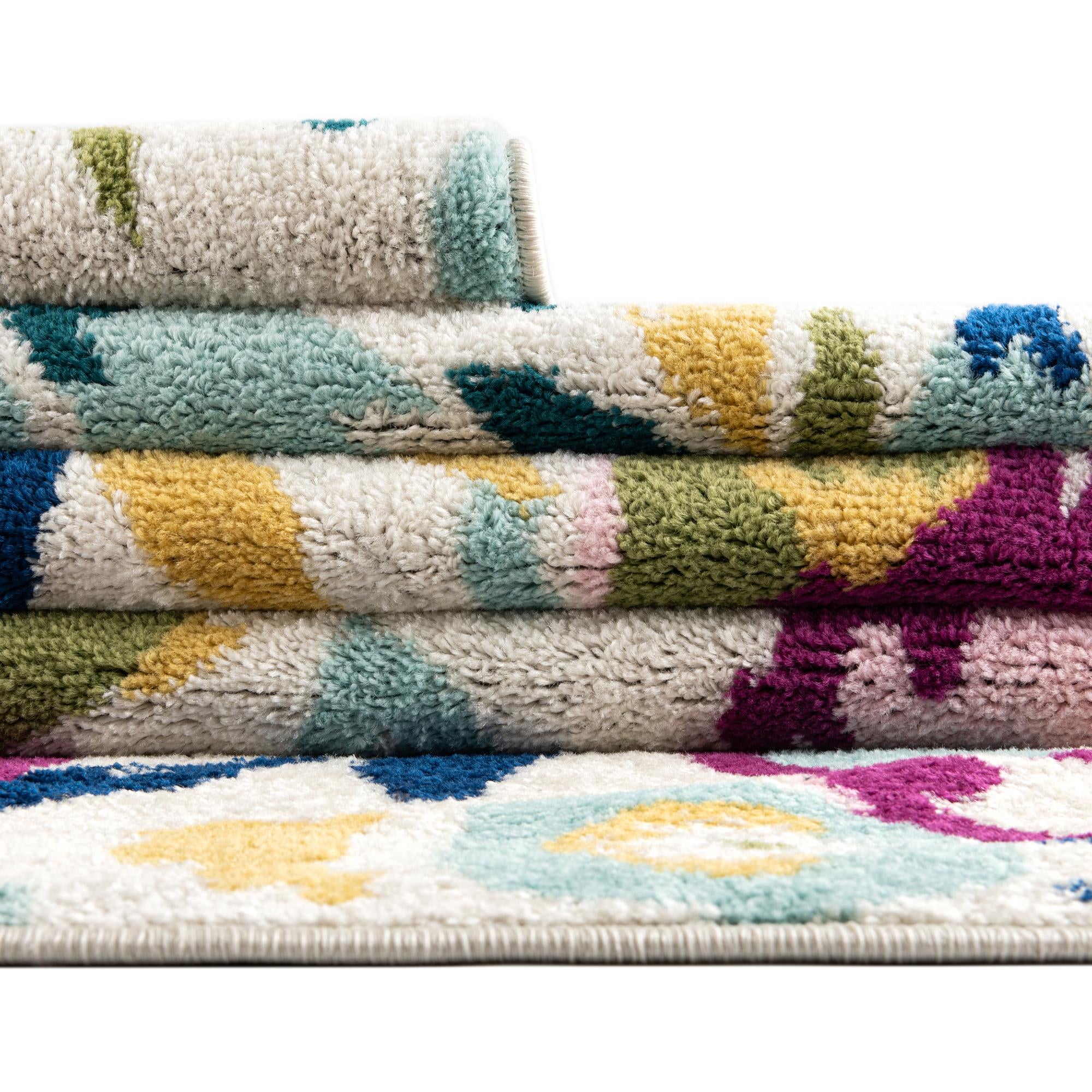 7' 10 x 7' 10 Bloom Square Rug