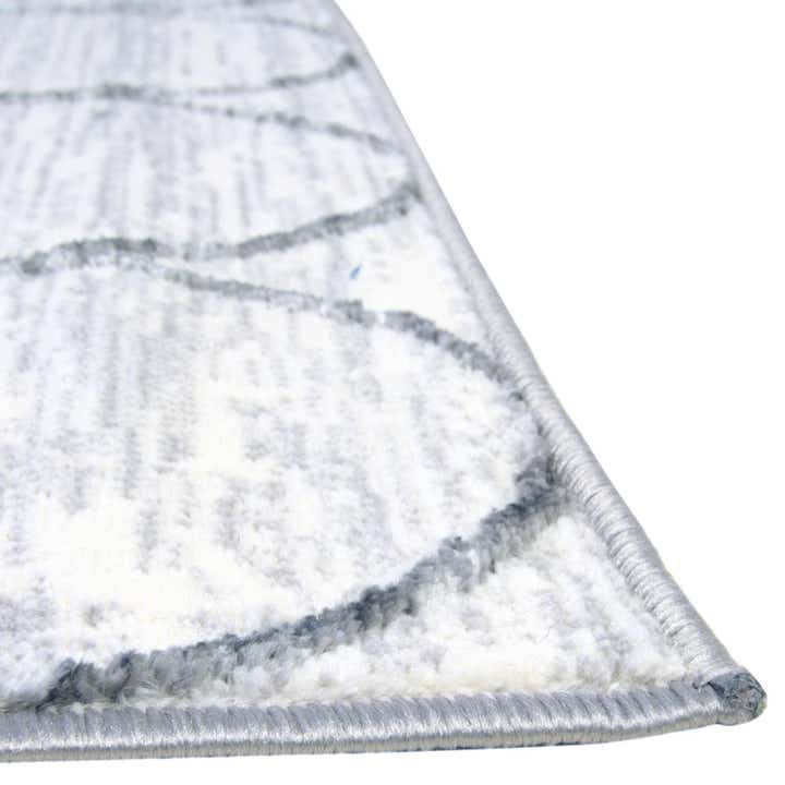 7' x 7' Lattice Trellis Square Rug