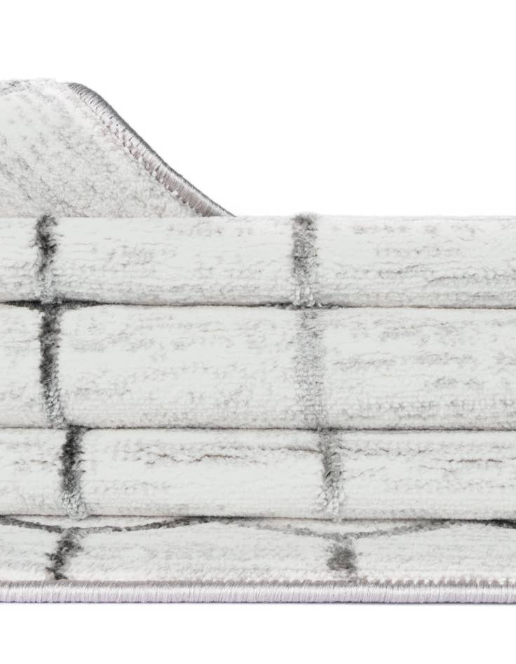 Detail image of 7' x 7' Lattice Trellis Square Rug