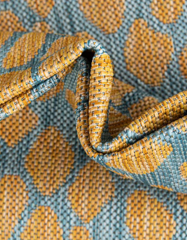 5' 3 x 8' Easy-Clean Jill Zarin Cape Town Indoor / Outdoor Oval Rug