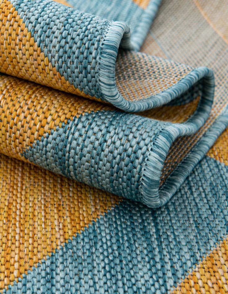 Detail image of 5' 3 x 8'  Washable Jill Zarin Napa Indoor / Outdoor Oval Rug