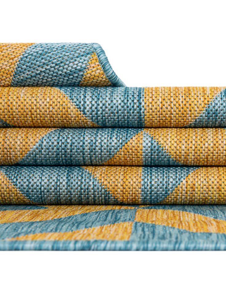 Detail image of 5' 3 x 8'  Washable Jill Zarin Napa Indoor / Outdoor Oval Rug