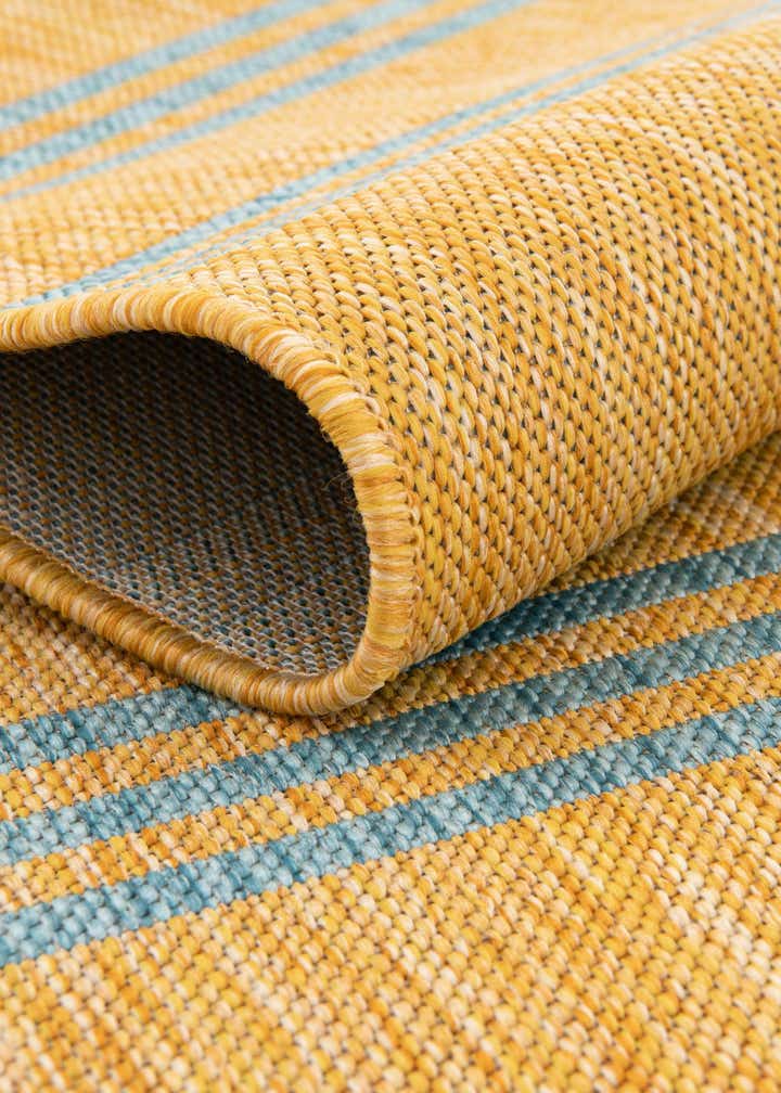 7' 10 x 10' Easy-Clean Jill Zarin Anguilla Indoor / Outdoor Oval Rug
