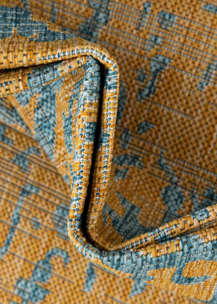 10' 8 x 10' 8 Easy-Clean Jill Zarin Dubai Indoor / Outdoor Round Rug