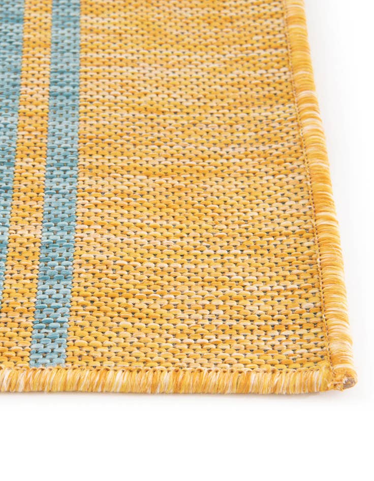 Detail image of 2' x 6' Easy-Clean Jill Zarin Anguilla Indoor / Outdoor Runner Rug