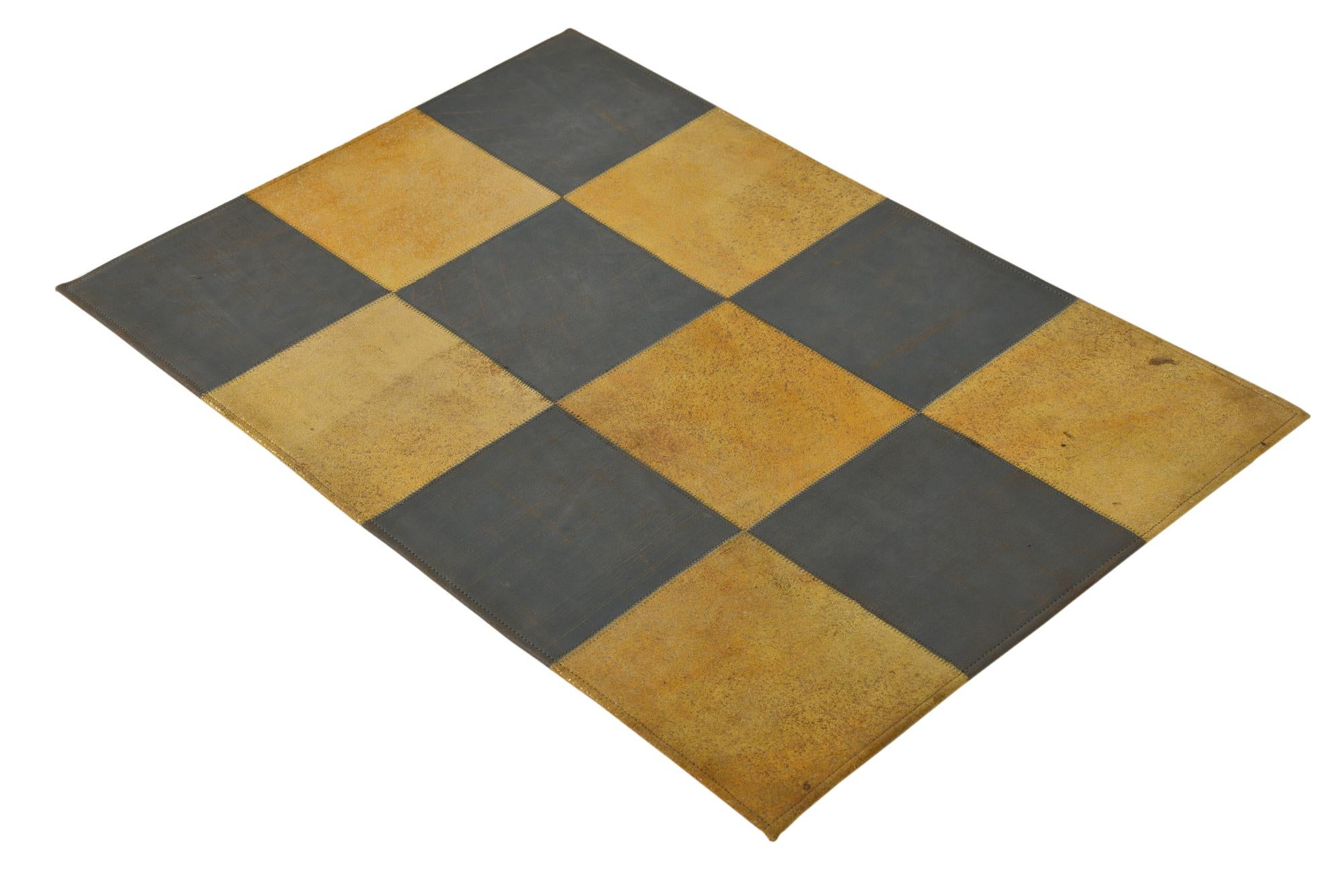 2' 1 x 3' 1 Cowhide Leather Rug