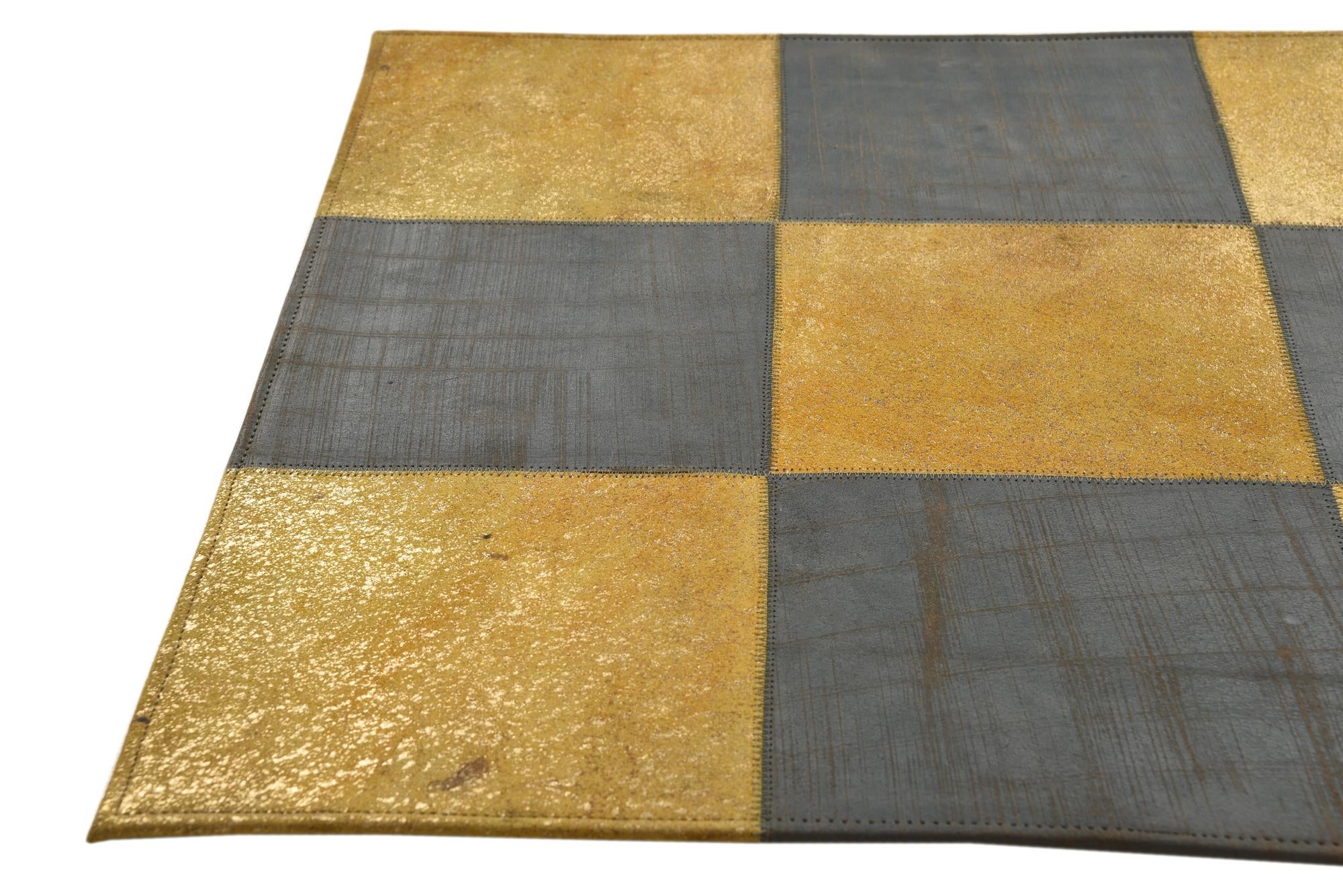 2' 1 x 3' 1 Cowhide Leather Rug