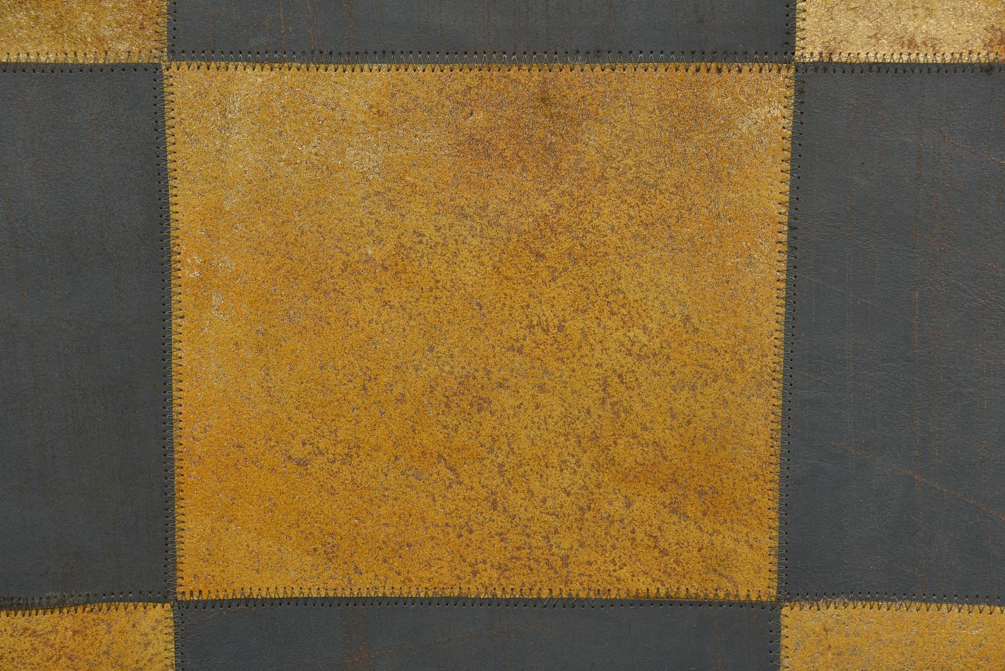 2' 1 x 3' 1 Cowhide Leather Rug