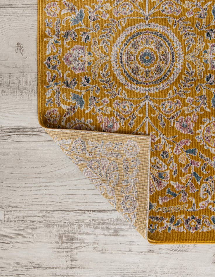 Detail image of 8' x 8' Blossom Square Rug