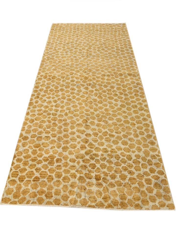 Detail image of 6' 1 x 9'  Hand Knotted Darya Wool Rug