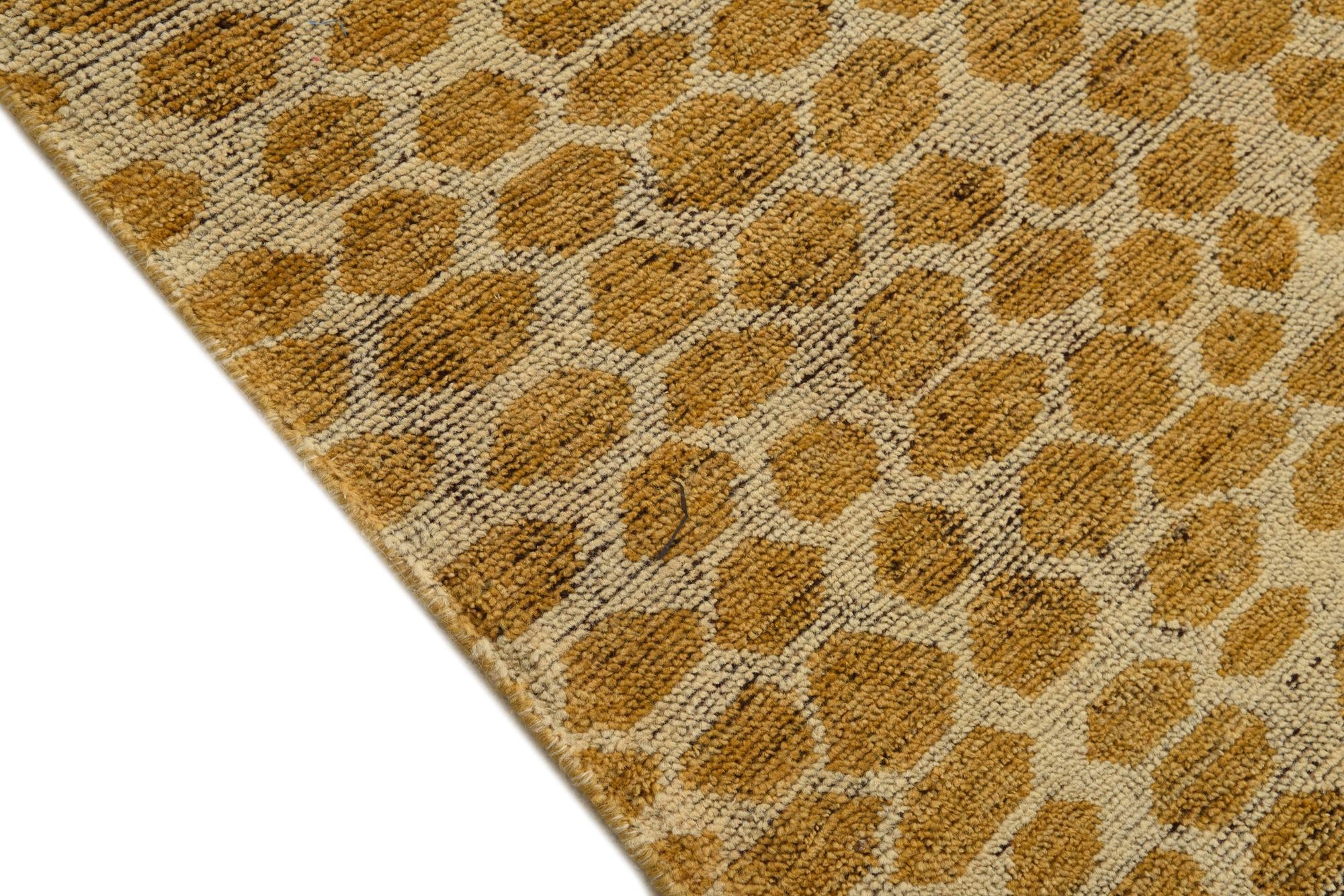6' 1 x 9' 2 Hand Knotted Darya Wool Rug